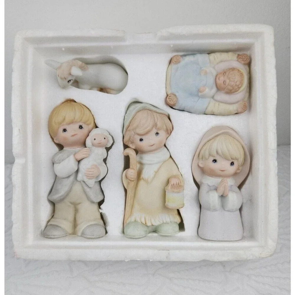 Homco Nativity 5‎ Figurines Mary Baby Lamb Jesus Porcelain Holiday Christmas